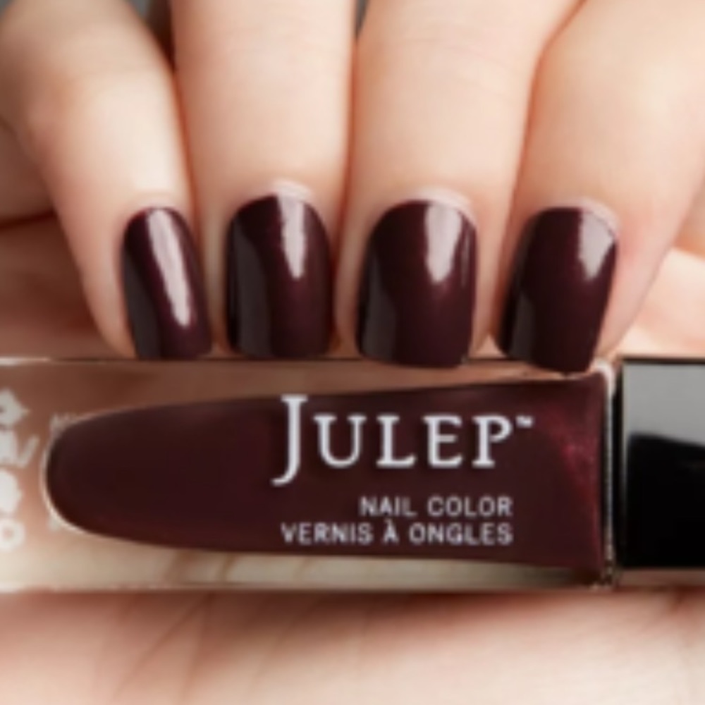 Julep Syd Classic With A Twist